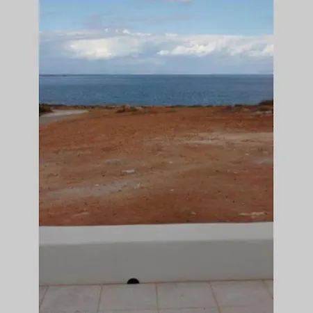 With Full Sea Views Holiday home